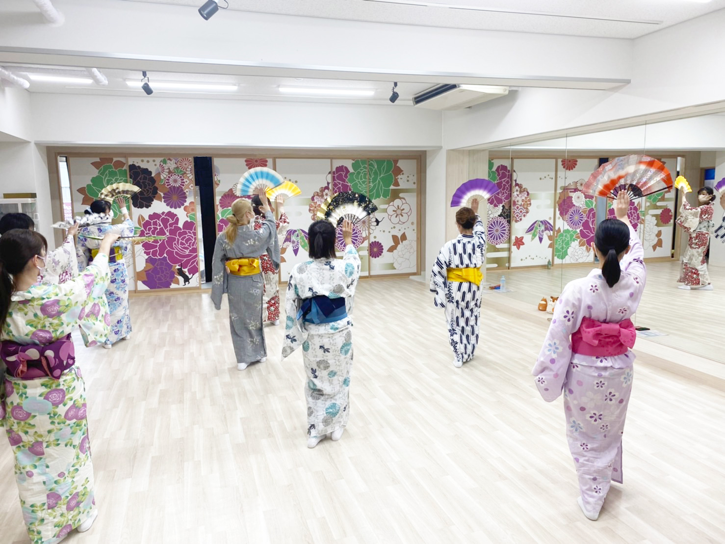 日本舞踊教室練習風景